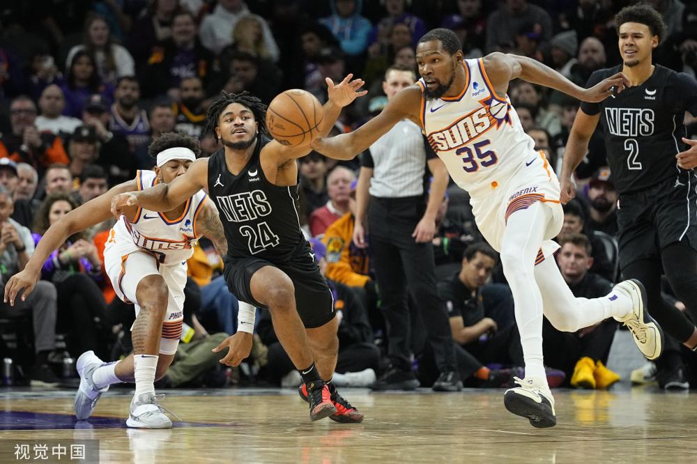 莱昂纳多声援穆斯卡特：我们一家人会一起走到最后！.