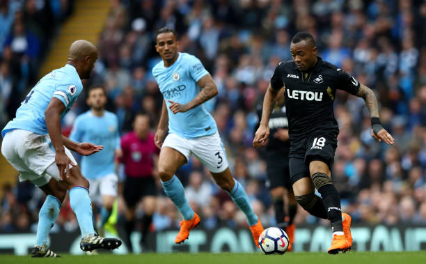 队友下班再来，TA：曼联要求拉10、桑乔等人下午五点后再报到.