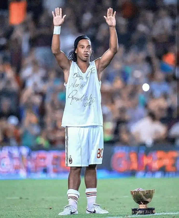 四强后不仅 四强后不仅