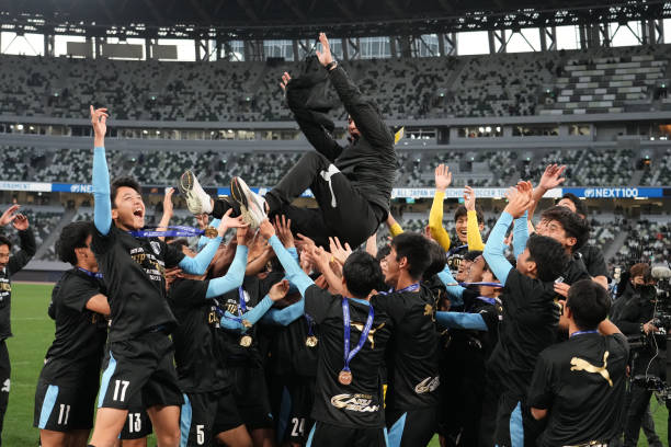 本次缺席不 本次缺席不