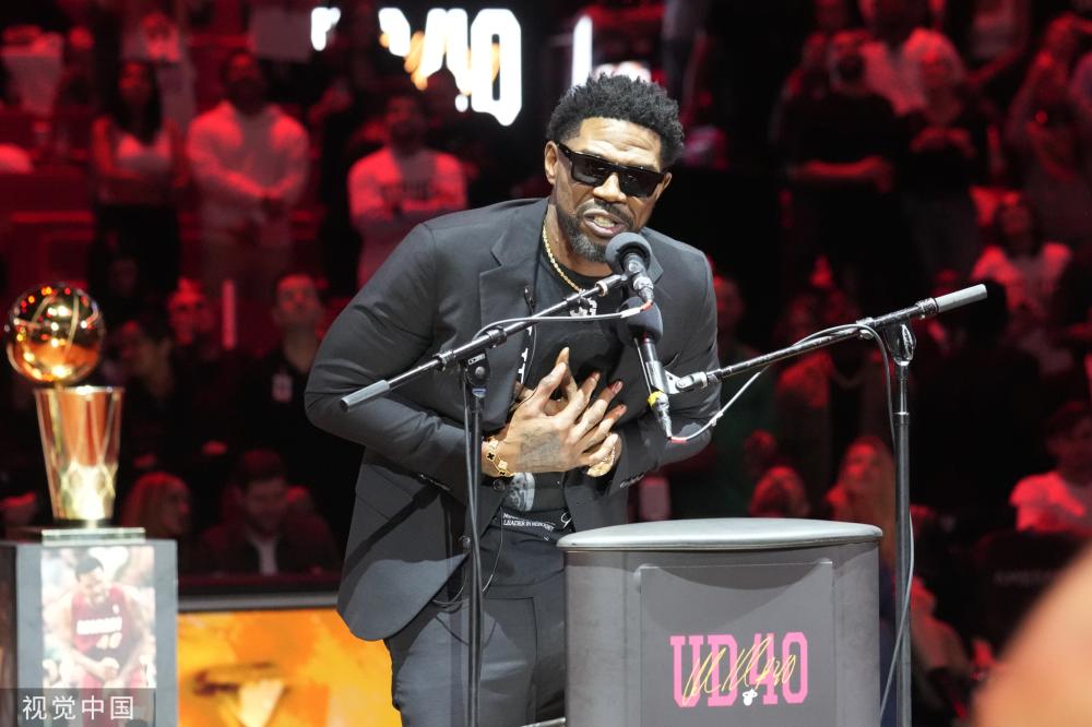 球时机略显 球时机略显