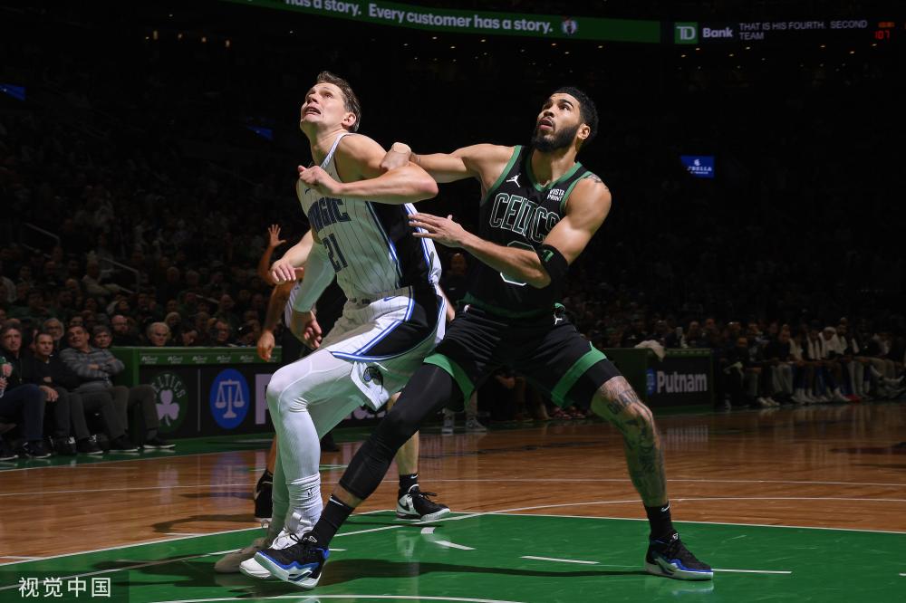 般小心翼翼 般小心翼翼